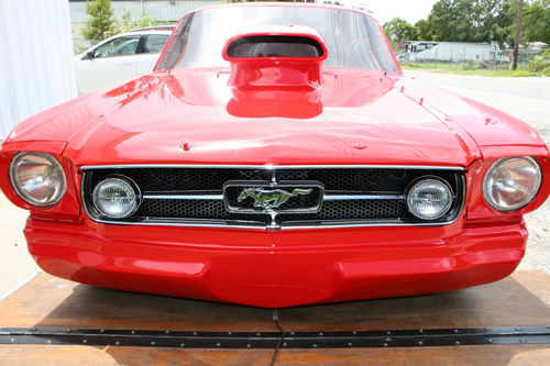 65 MUSTANG GRILL